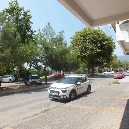 το των διακοπών σας Apartament Kalamata